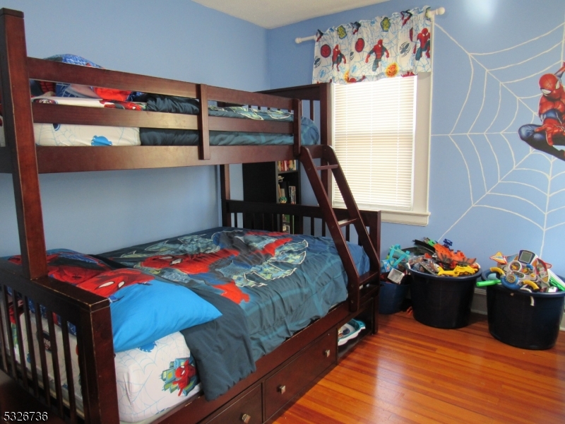 Newark City, New Jersey 07106, United States, 4 Bedrooms Bedrooms, ,2 BathroomsBathrooms,Residential,Pending,29685