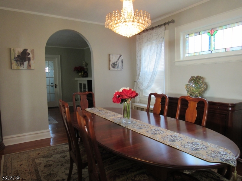 Newark City, New Jersey 07106, United States, 4 Bedrooms Bedrooms, ,2 BathroomsBathrooms,Residential,Pending,29685