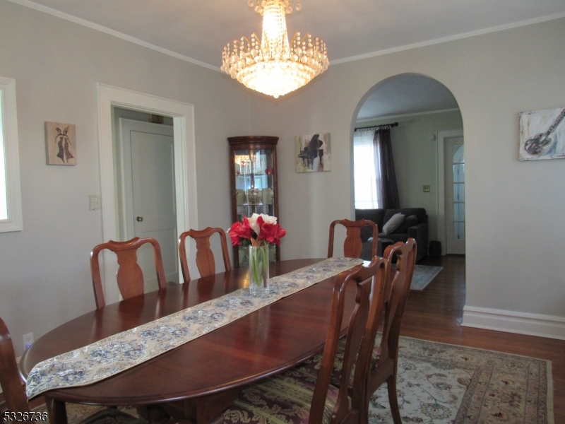 Newark City, New Jersey 07106, United States, 4 Bedrooms Bedrooms, ,2 BathroomsBathrooms,Residential,Pending,29685