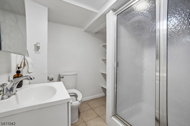 Tuxedo Park - Residential