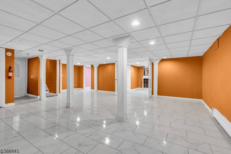 Noe Estate - Residential