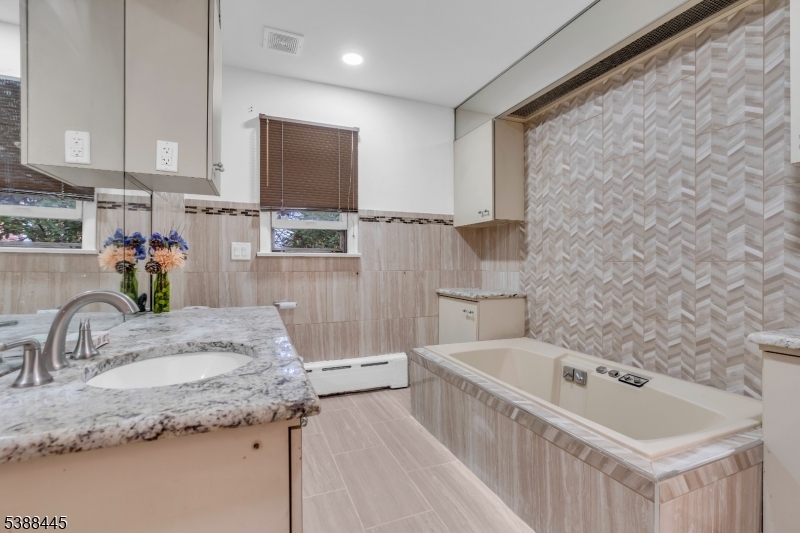 Noe Estate - Residential