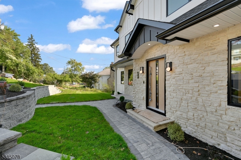 Hillside - Residential