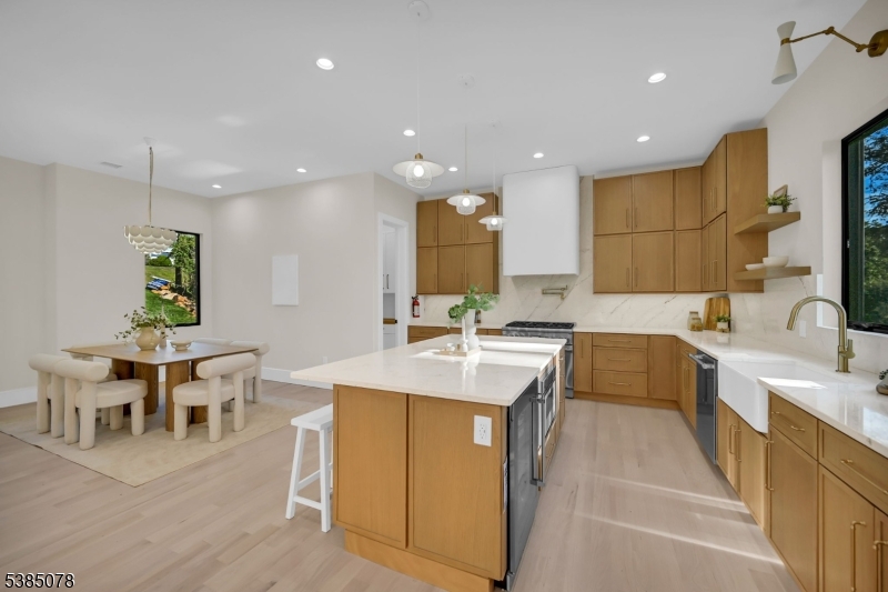 Hillside - Residential