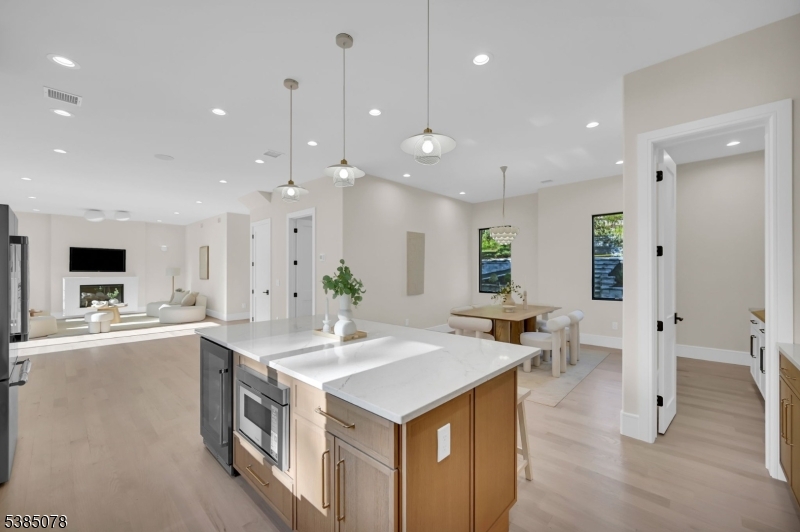 Hillside - Residential