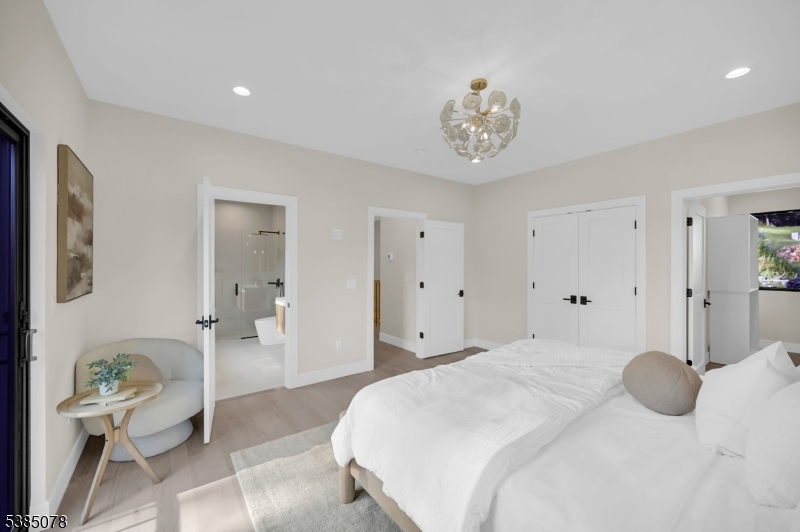 Hillside - Residential