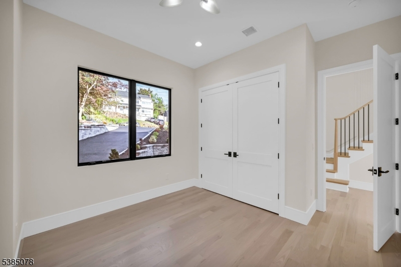 Hillside - Residential