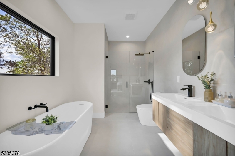 Hillside - Residential