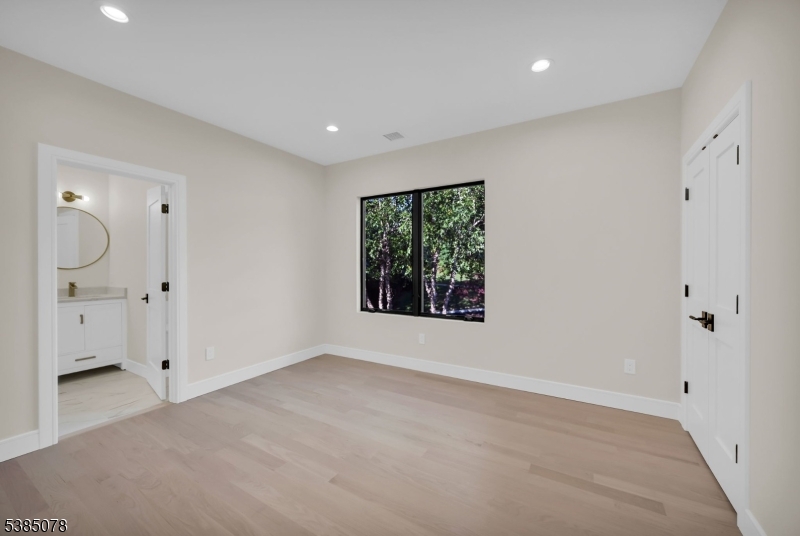 Hillside - Residential