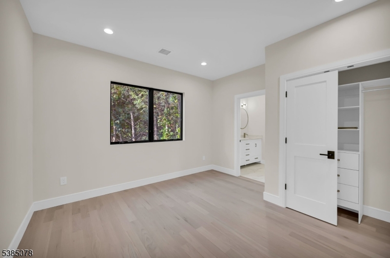 Hillside - Residential