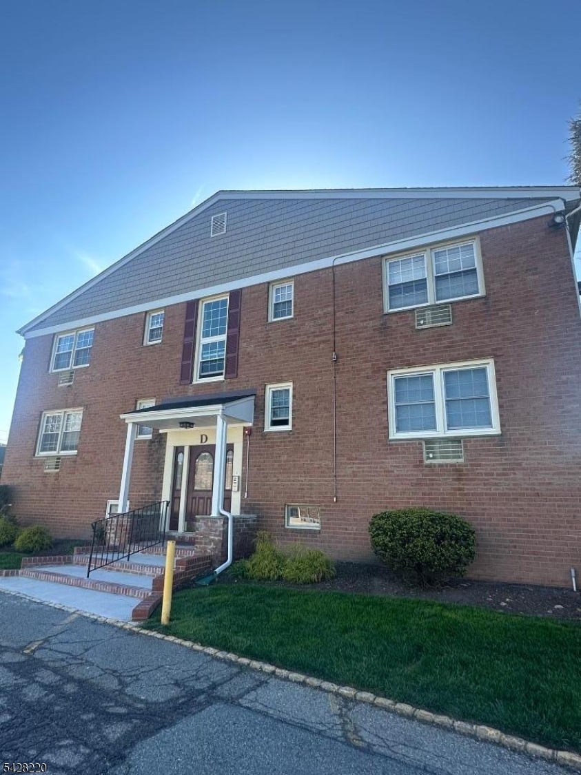 Montclair Hights - Residential Lease
