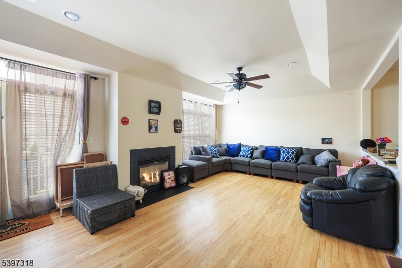 Riverwalk at Rahway - Residential