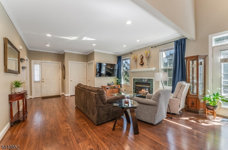 FLEMINGTON FIELDS - Residential