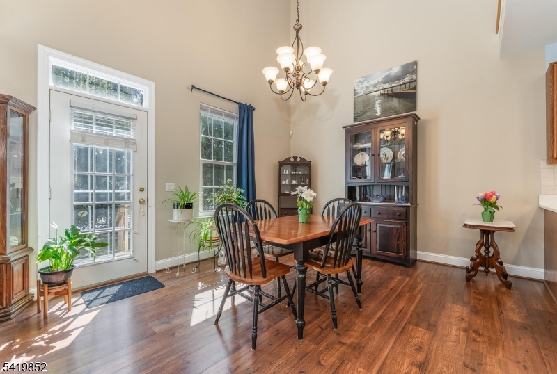 FLEMINGTON FIELDS - Residential