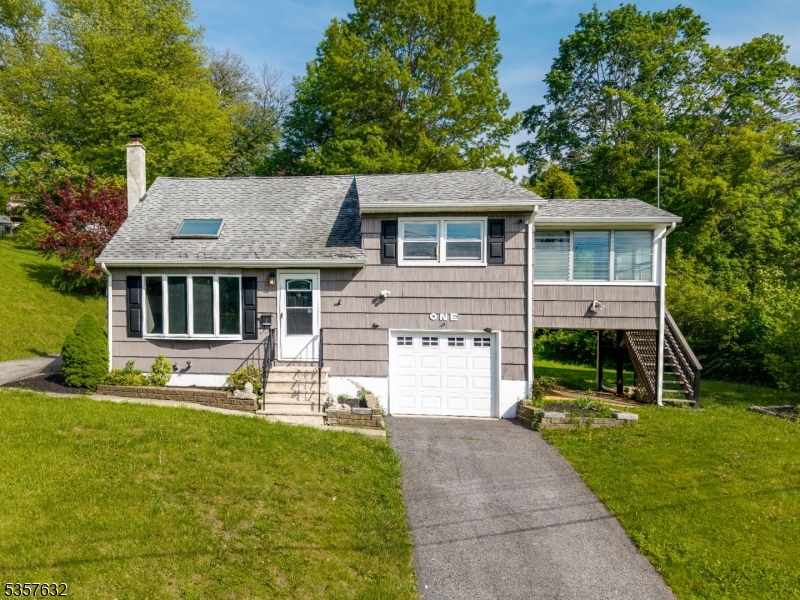 1 Washington Rd