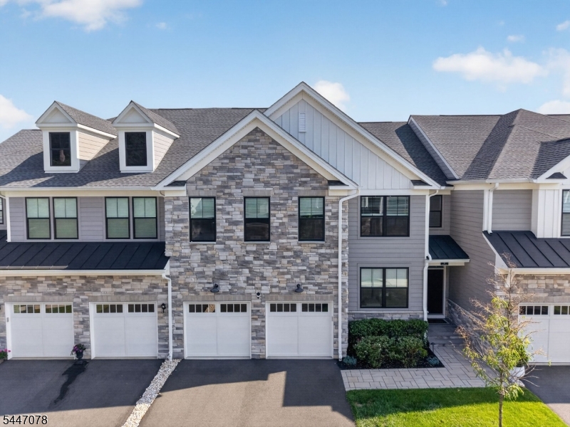 Photo 1 of 48 — 6 Concord Ct, Warren Twp., NJ 07059