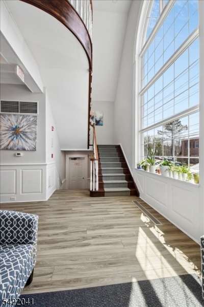 Murray Hill Square - Commercial Sale