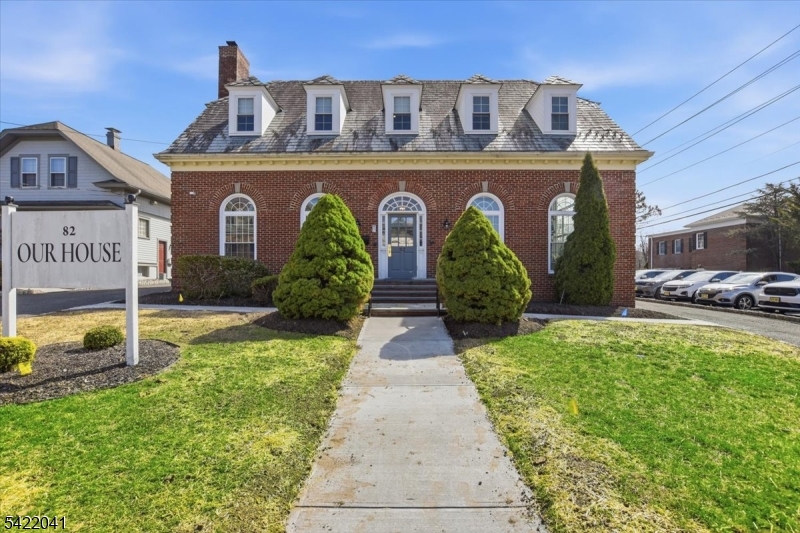 Murray Hill Square - Commercial Sale