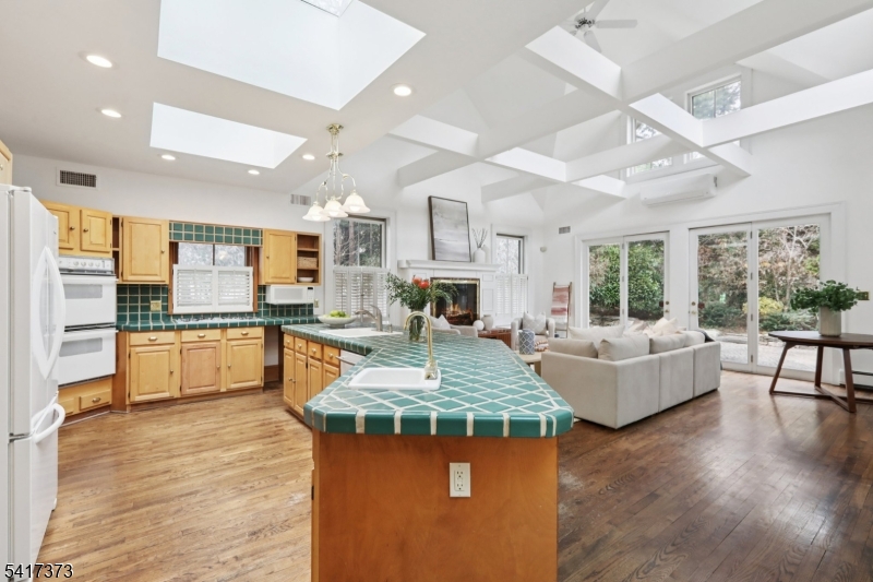 Short Hills Park - Residential