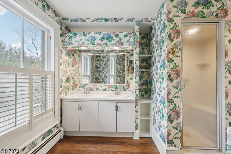 Short Hills Park - Residential