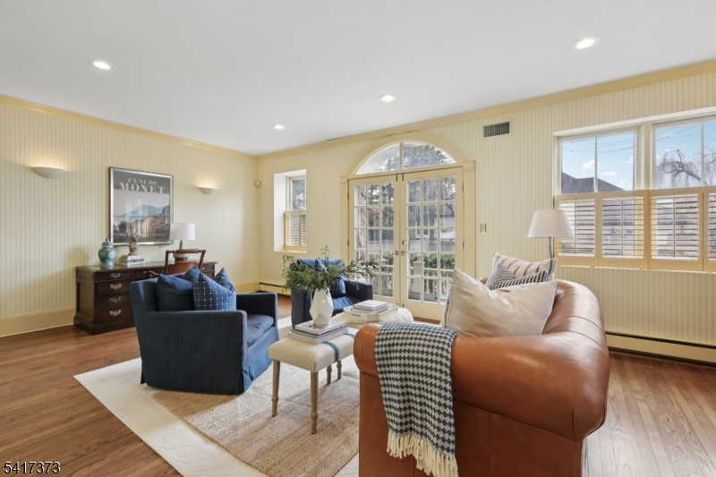 Short Hills Park - Residential