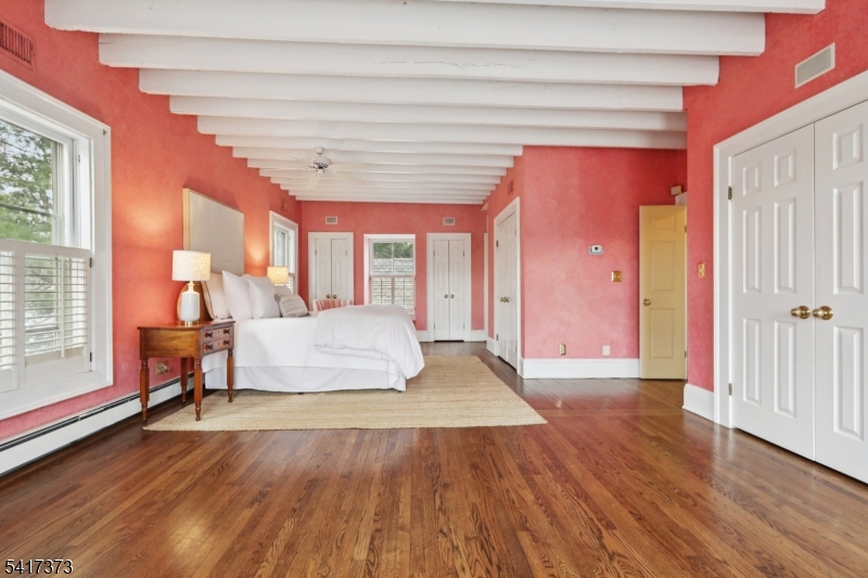 Short Hills Park - Residential