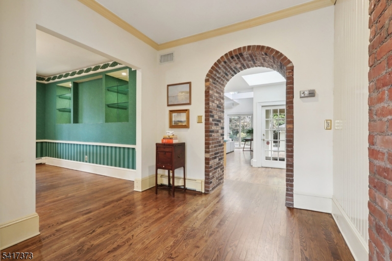 Short Hills Park - Residential