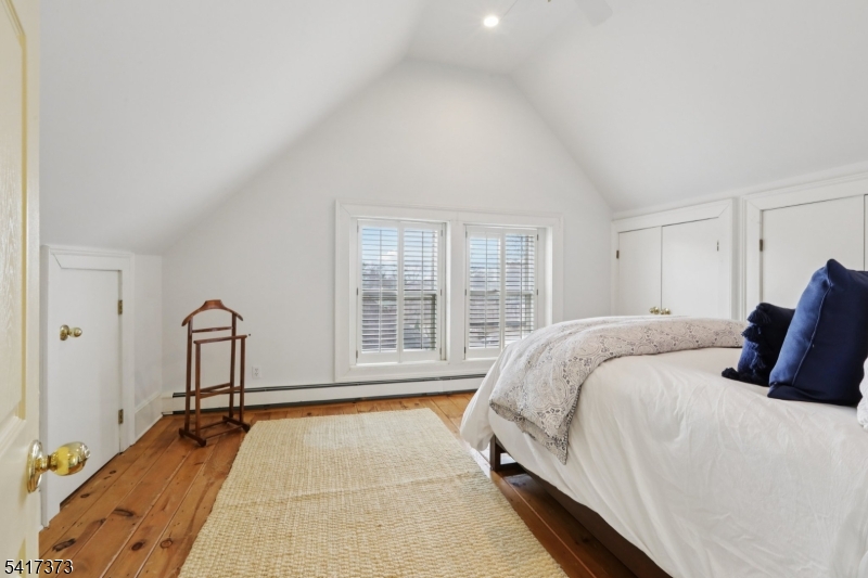 Short Hills Park - Residential