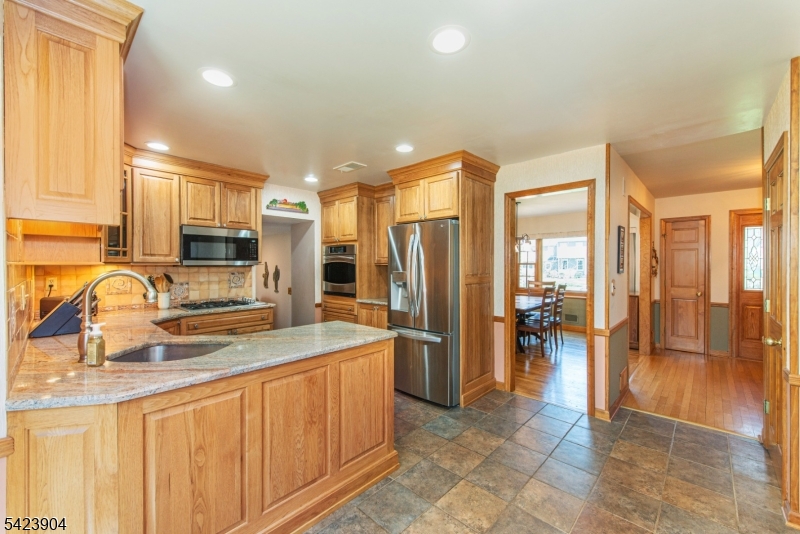 Shongum Lake - Residential