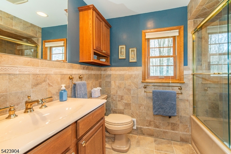 Shongum Lake - Residential