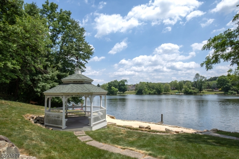 Mendham Lake Estates - Residential