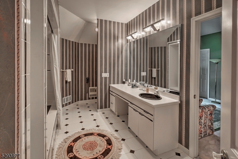 Mendham Lake Estates - Residential