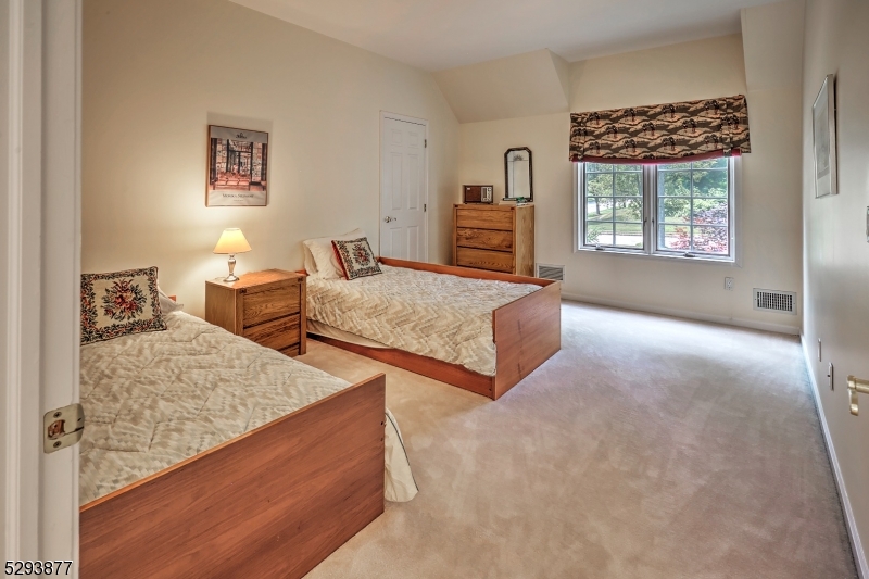Mendham Lake Estates - Residential