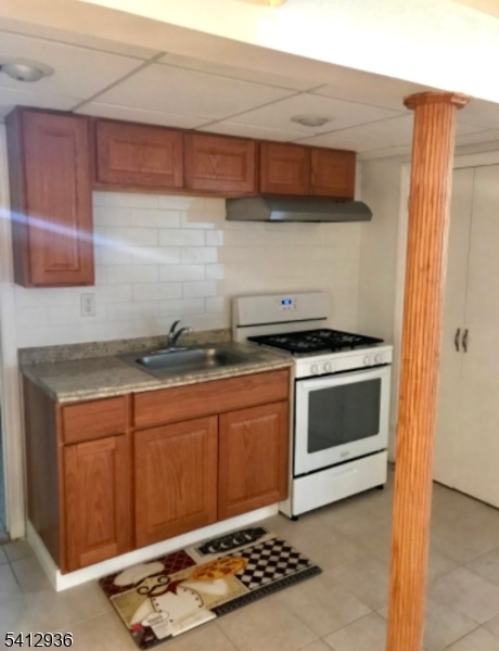 Hill Crest - Residential