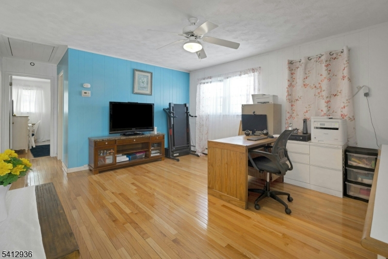 Hill Crest - Residential