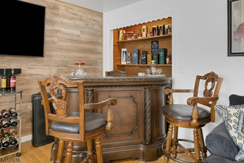 Hill Crest - Residential