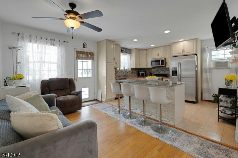 Hill Crest - Residential