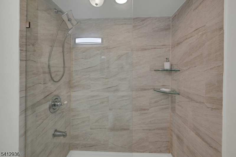 Hill Crest - Residential