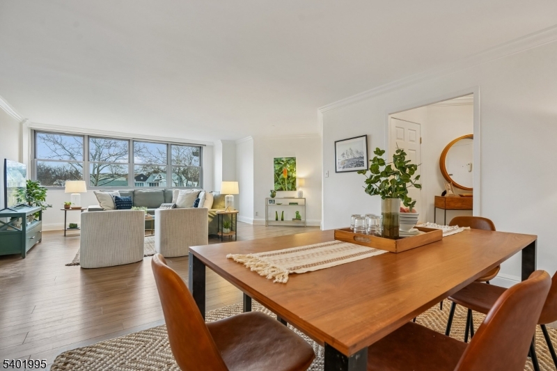 Bellaire House - Residential