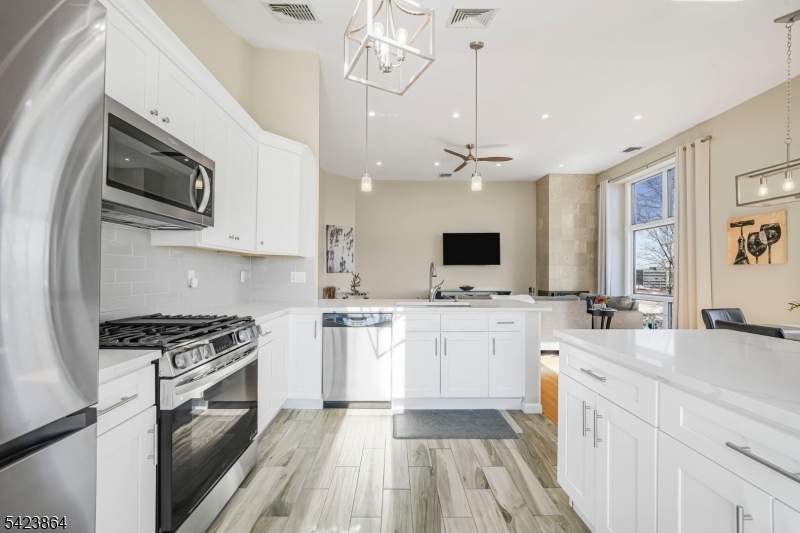 Meadow Ridge Condo - Residential