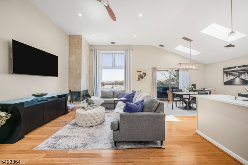 Meadow Ridge Condo - Residential