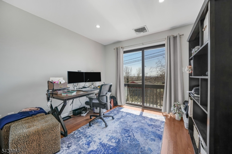 Meadow Ridge Condo - Residential