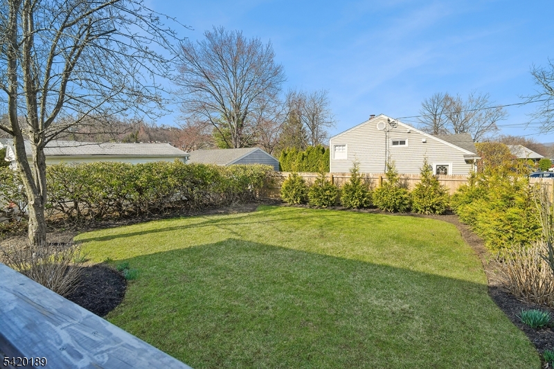 Briant Park - Residential