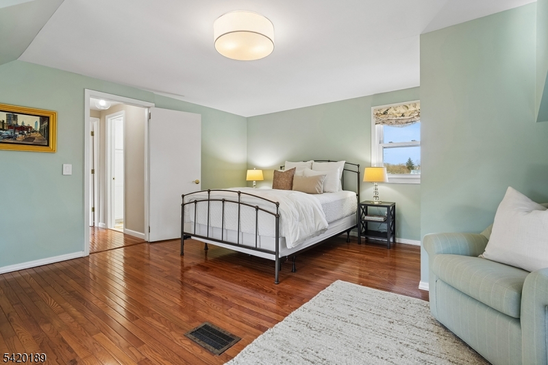 Briant Park - Residential