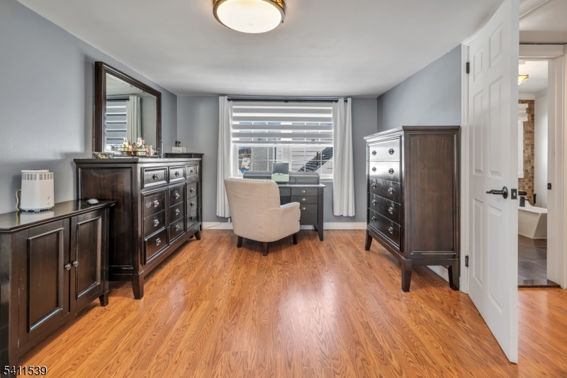 Hillcrest - Residential