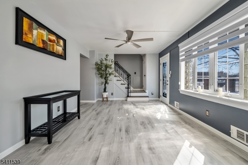 Hillcrest - Residential