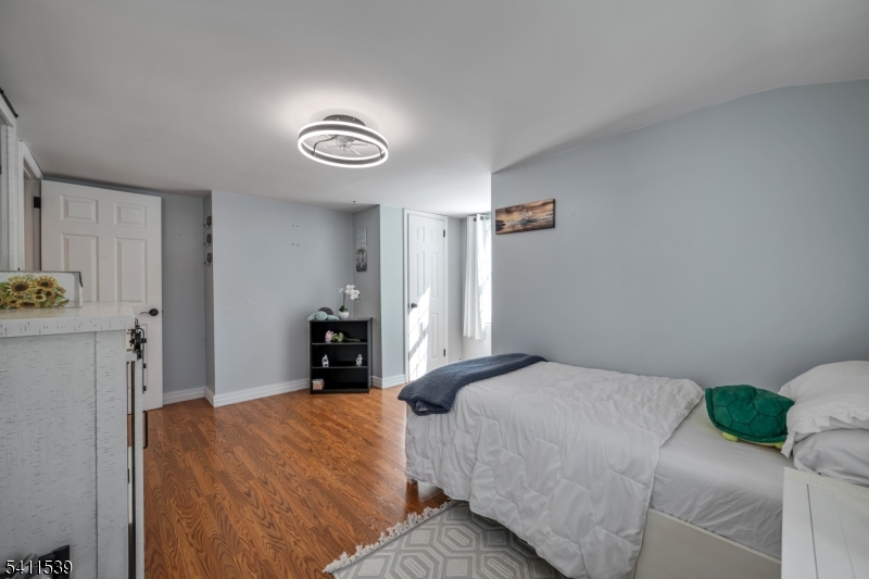 Hillcrest - Residential