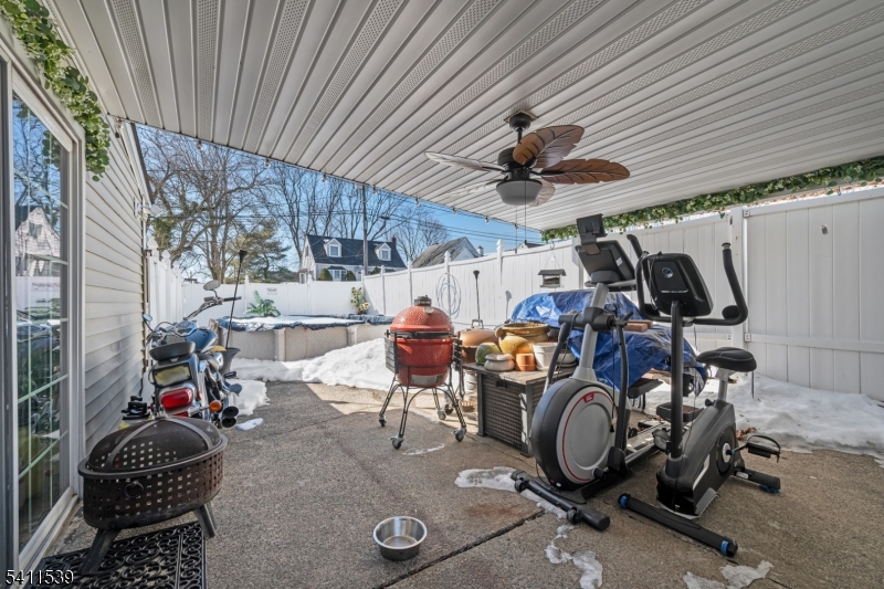 Hillcrest - Residential