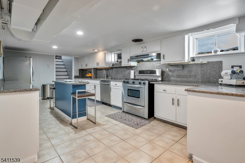 Hillcrest - Residential