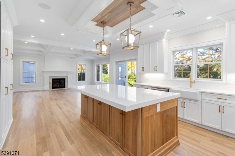 Upper Washington Avenue - Residential